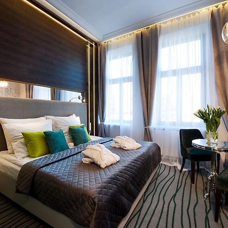 Plaza Boutique Hotel Краков Экстерьер фото