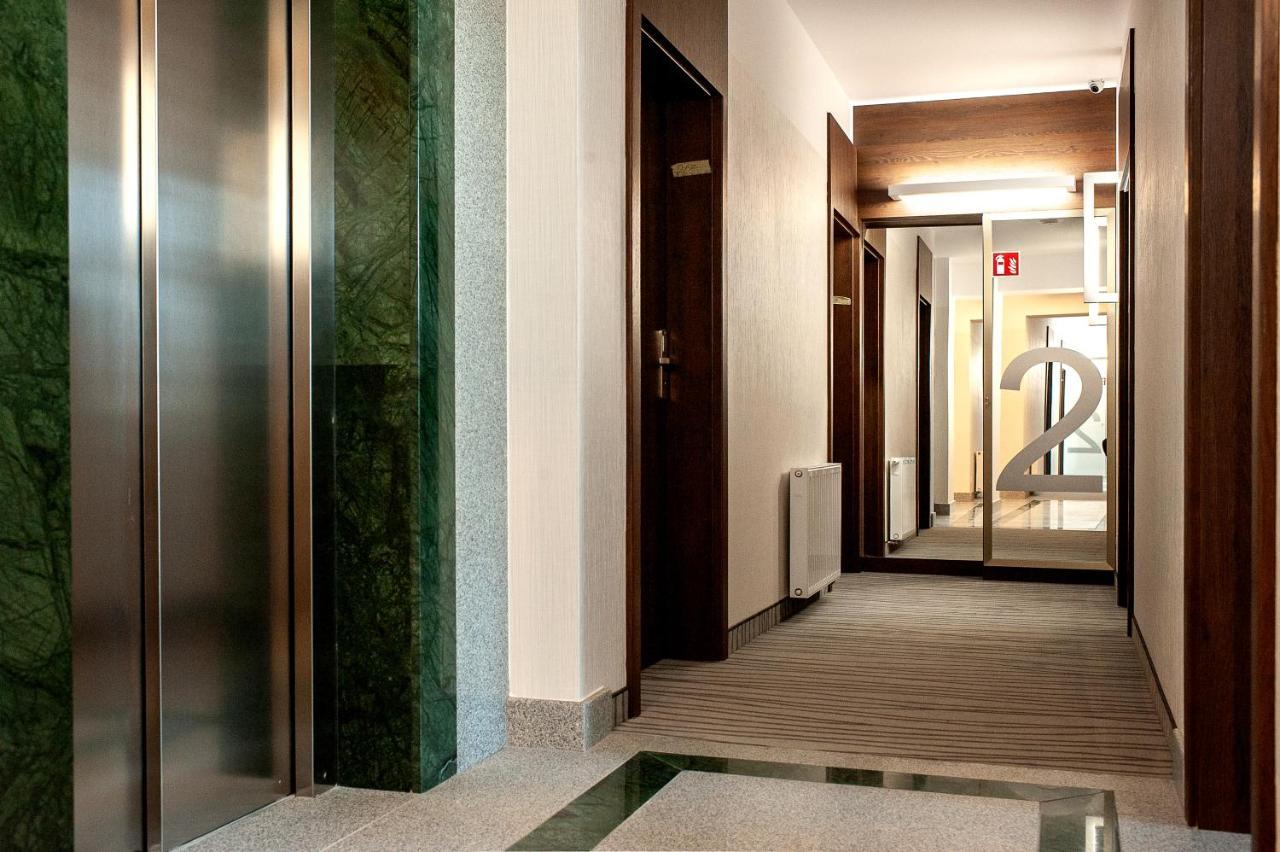 Plaza Boutique Hotel Краков Экстерьер фото