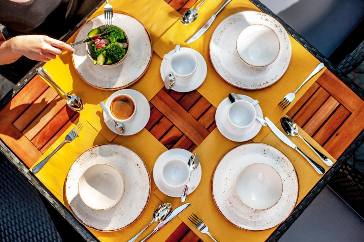 Plaza Boutique Hotel Краков Экстерьер фото